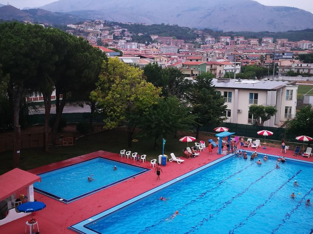 סקליאה Hotel Santa Caterina Village Club מראה חיצוני תמונה